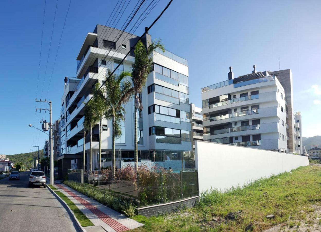 Cobertura Velejar Em Condominio Clube - Com Area De Lazer Governador Celso Ramos Eksteriør bilde
